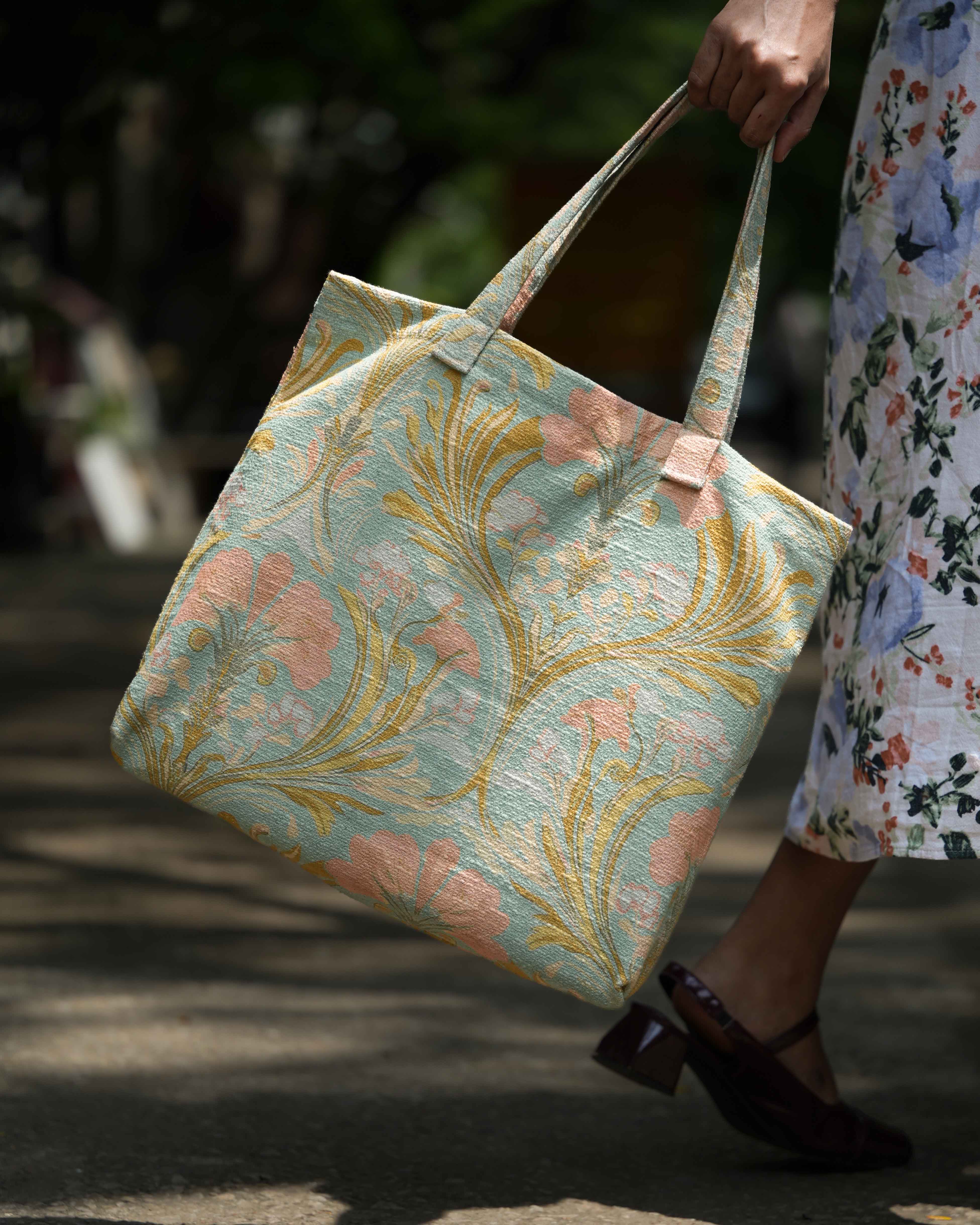 Floral patterned tote bag