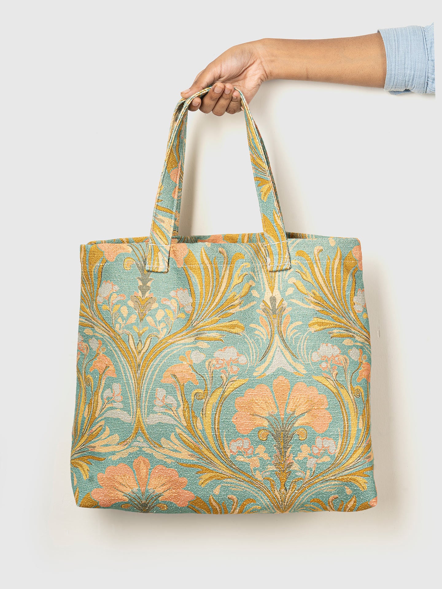 Floral patterned tote bag